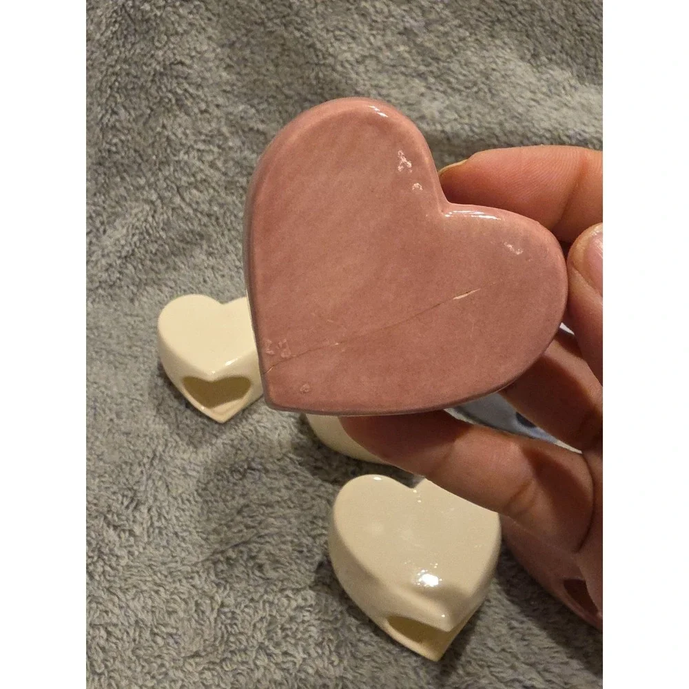 Set Of 12 Heart Shaped Ceramic Napkin Rings Pink Blue‎ And White